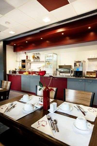Hotel L'amandier 3*