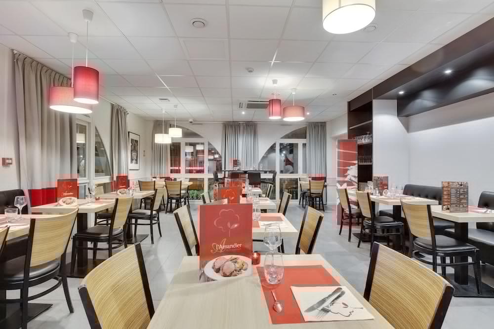 L'amandier Nanterre
